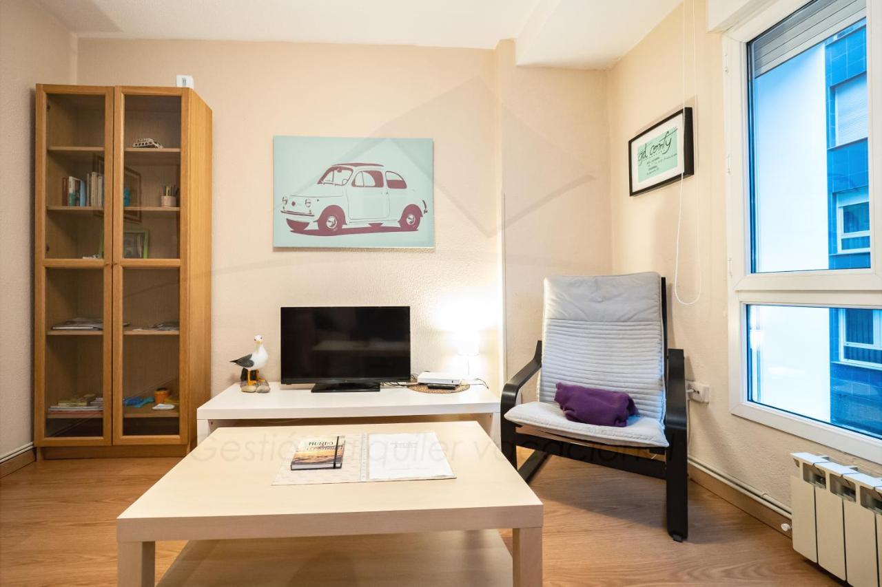 La Gaviota, Gijon Appartement Buitenkant foto