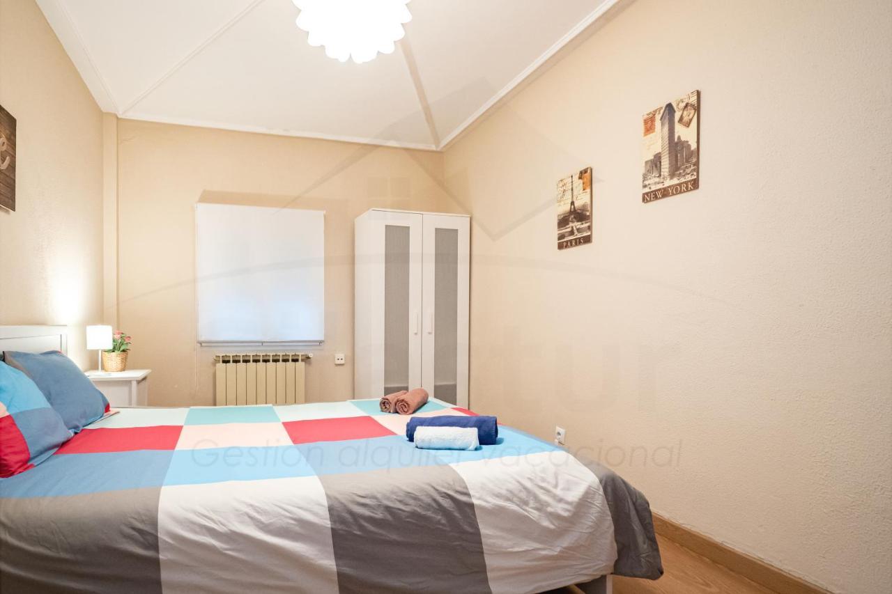 La Gaviota, Gijon Appartement Buitenkant foto