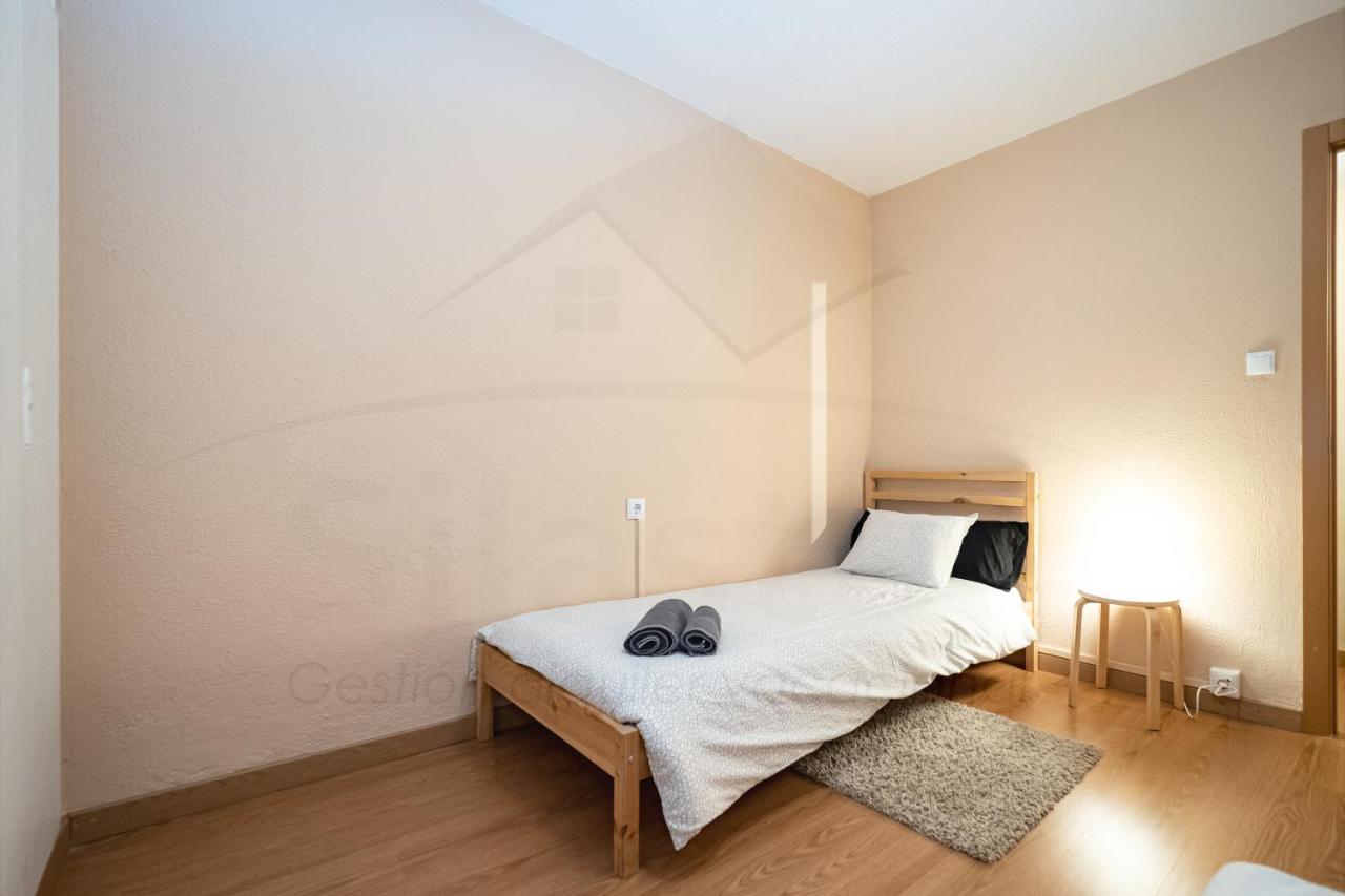 La Gaviota, Gijon Appartement Buitenkant foto