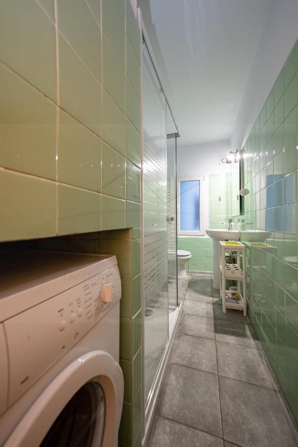 La Gaviota, Gijon Appartement Buitenkant foto