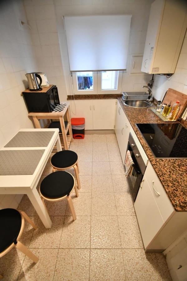 La Gaviota, Gijon Appartement Buitenkant foto
